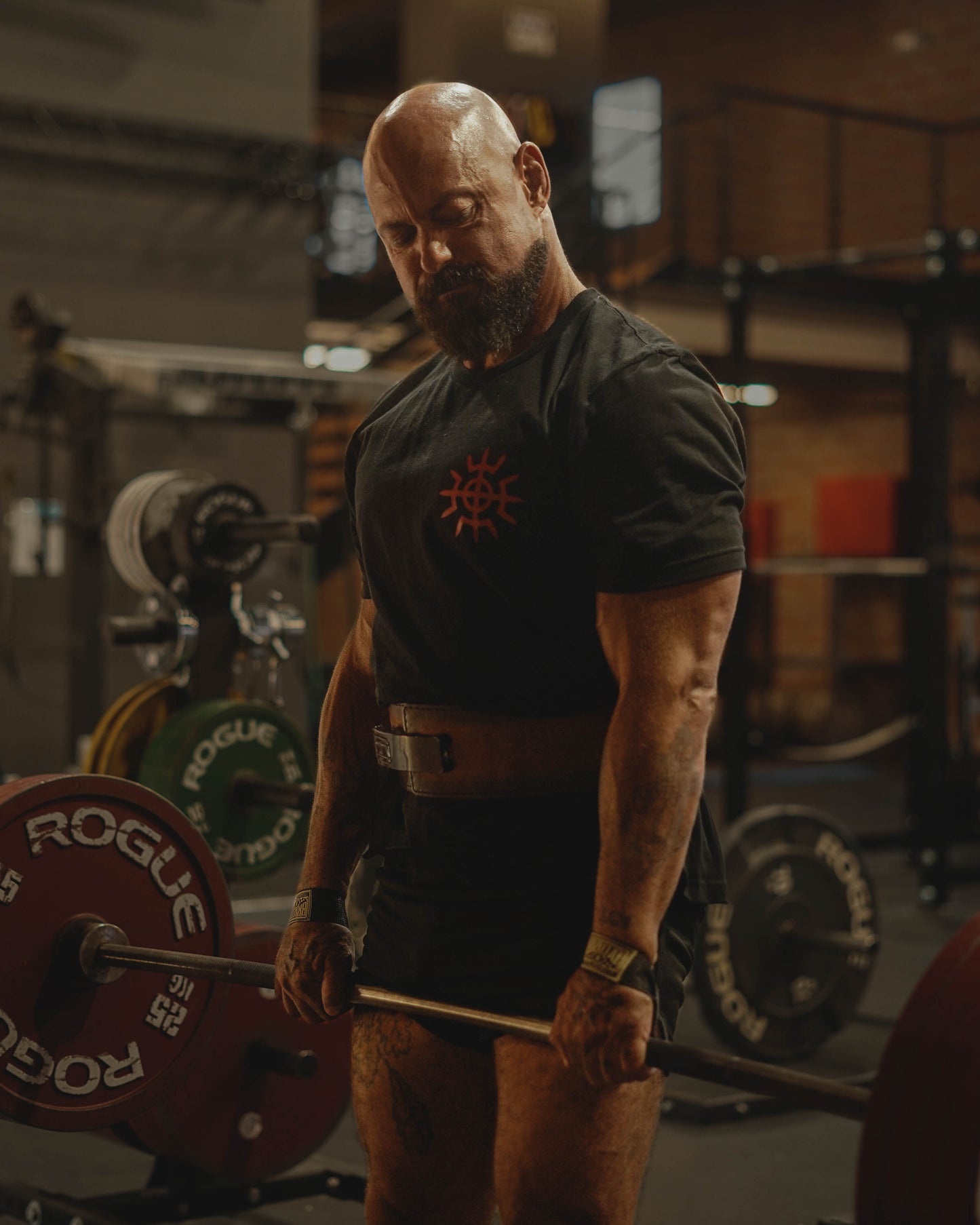 IOVE FULGENTE T-Shirt - Black (Fitted)